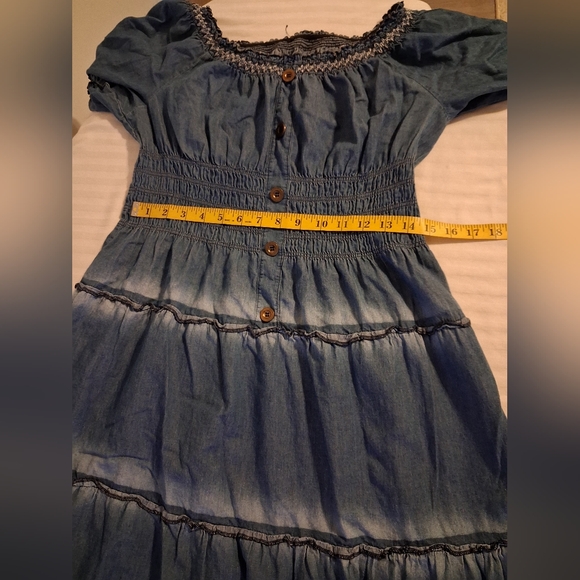 Chambray Blue Smocked Dress - Picture 9 of 12